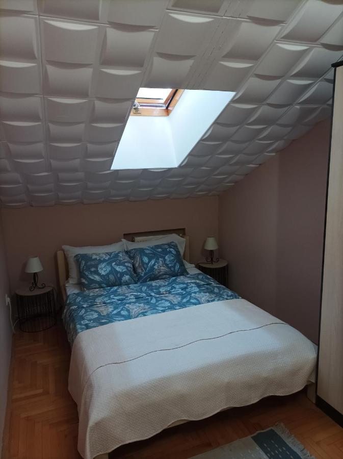 Ferienwohnung Ram1 Novi Sad Exterior foto